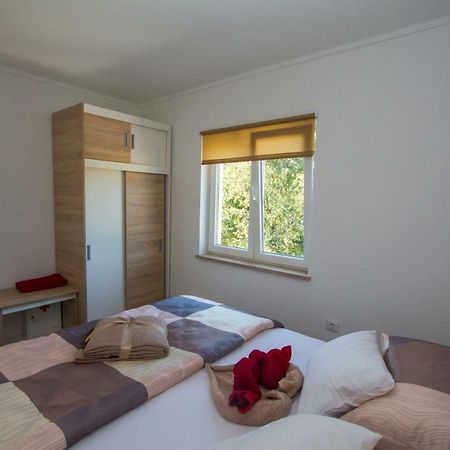 Apartment Krista Tinjan 外观 照片