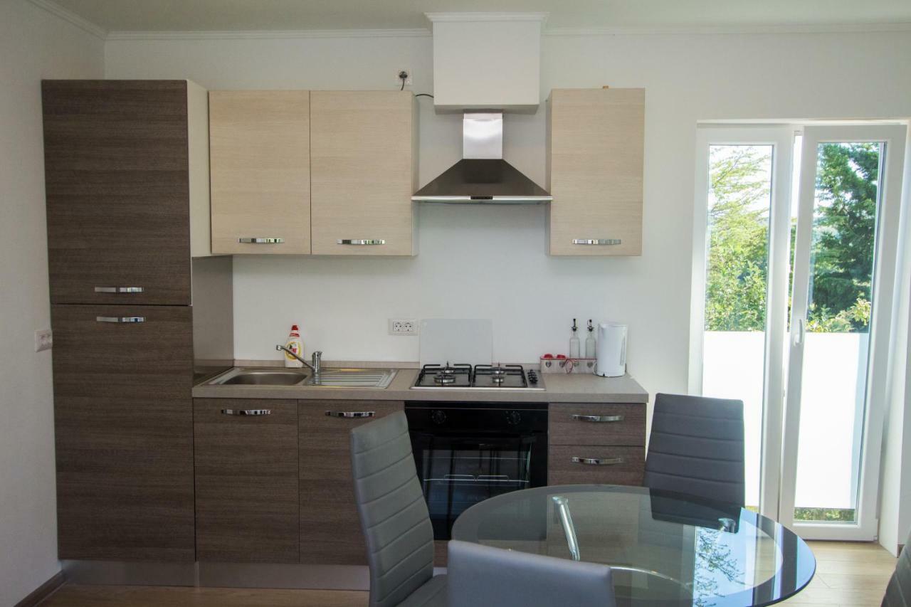 Apartment Krista Tinjan 外观 照片
